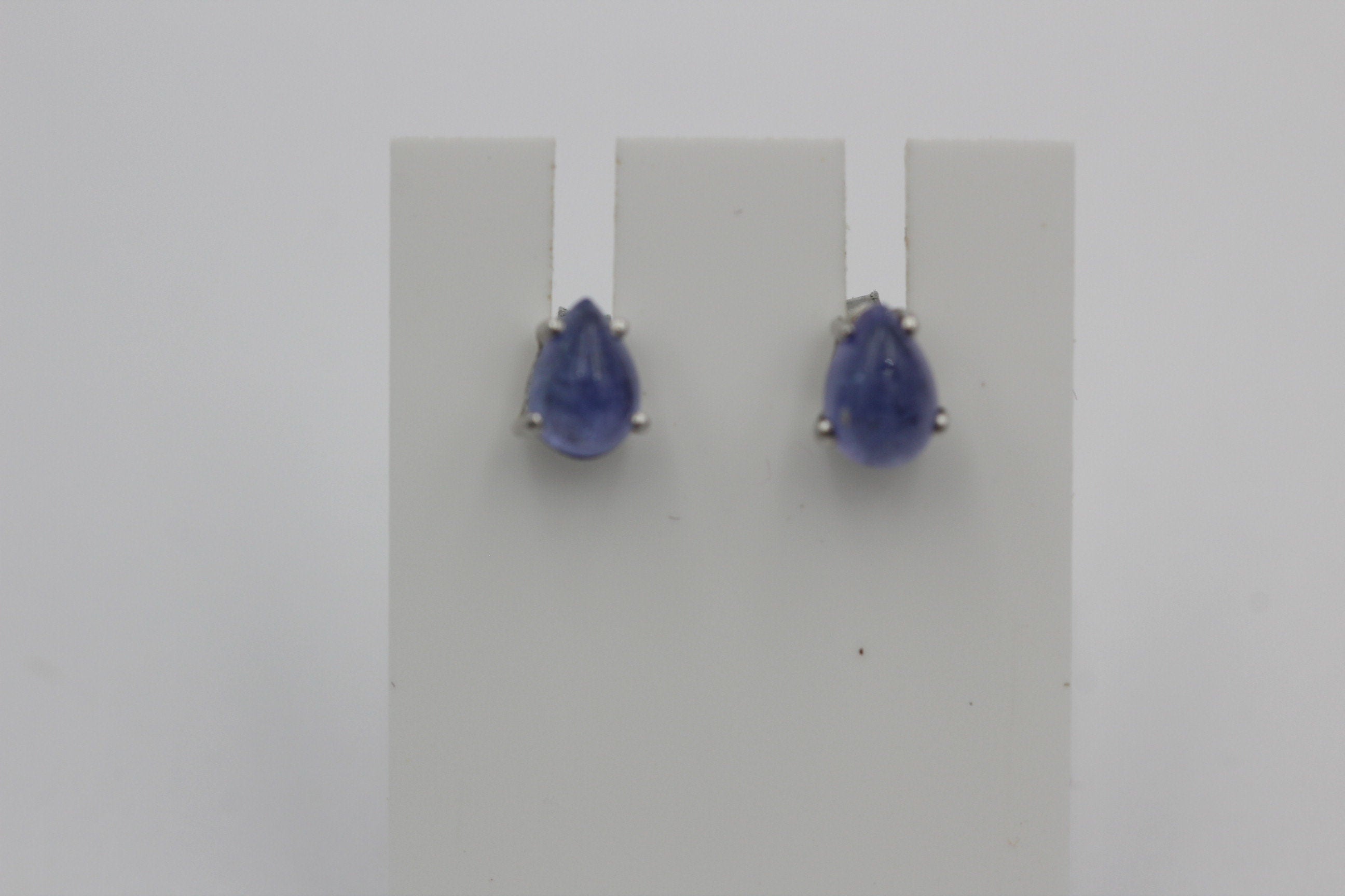 Edle 1,14 Tansanit Ohrstecker 925 Silber Tropfen Cabochon Schliff Afrika Unisex