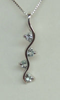 Edler 0,63 Carat Blautoas Anhanger 925 Silber Topas Collier Kette Sky blue Topas