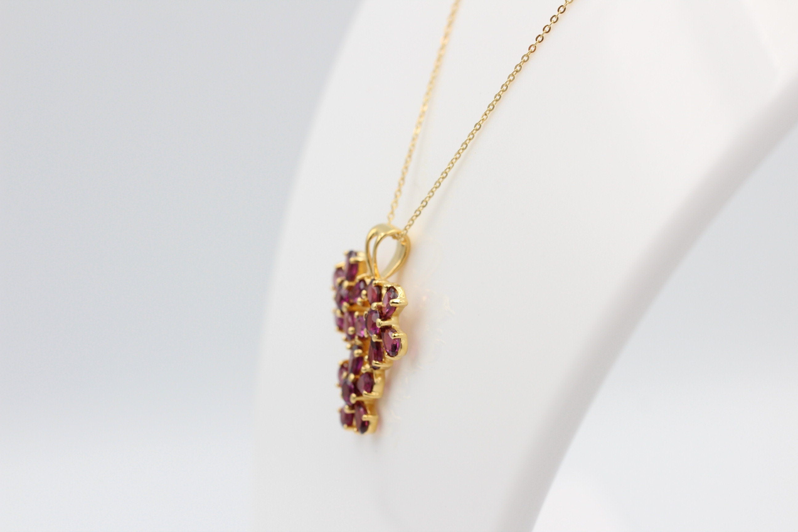 Edler 4,2 Carat  Granat Anhänger 925 Silber Collier Kette blutroter Granat