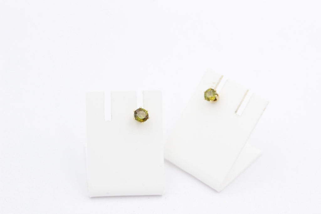 0,90  Carat waldgrüner Sphen 585 Gold Sicherheitsverschluss Titanit VS Qualit#t
