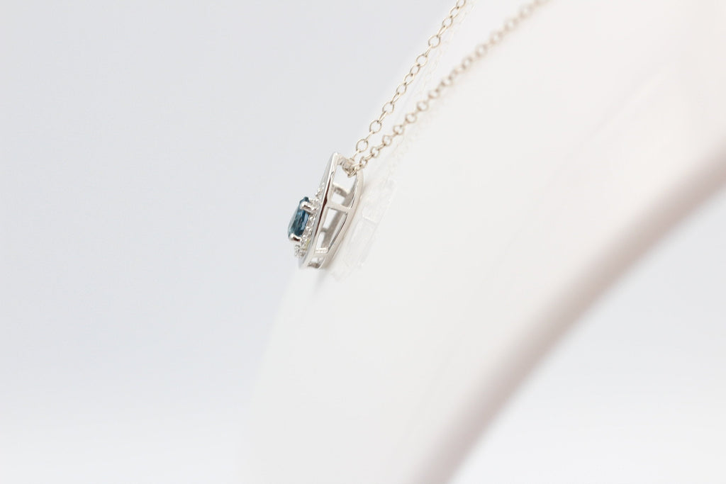 Edler 0,51 Carat London blauer Topas Anhänger 925 Silber  london seltener london Topas