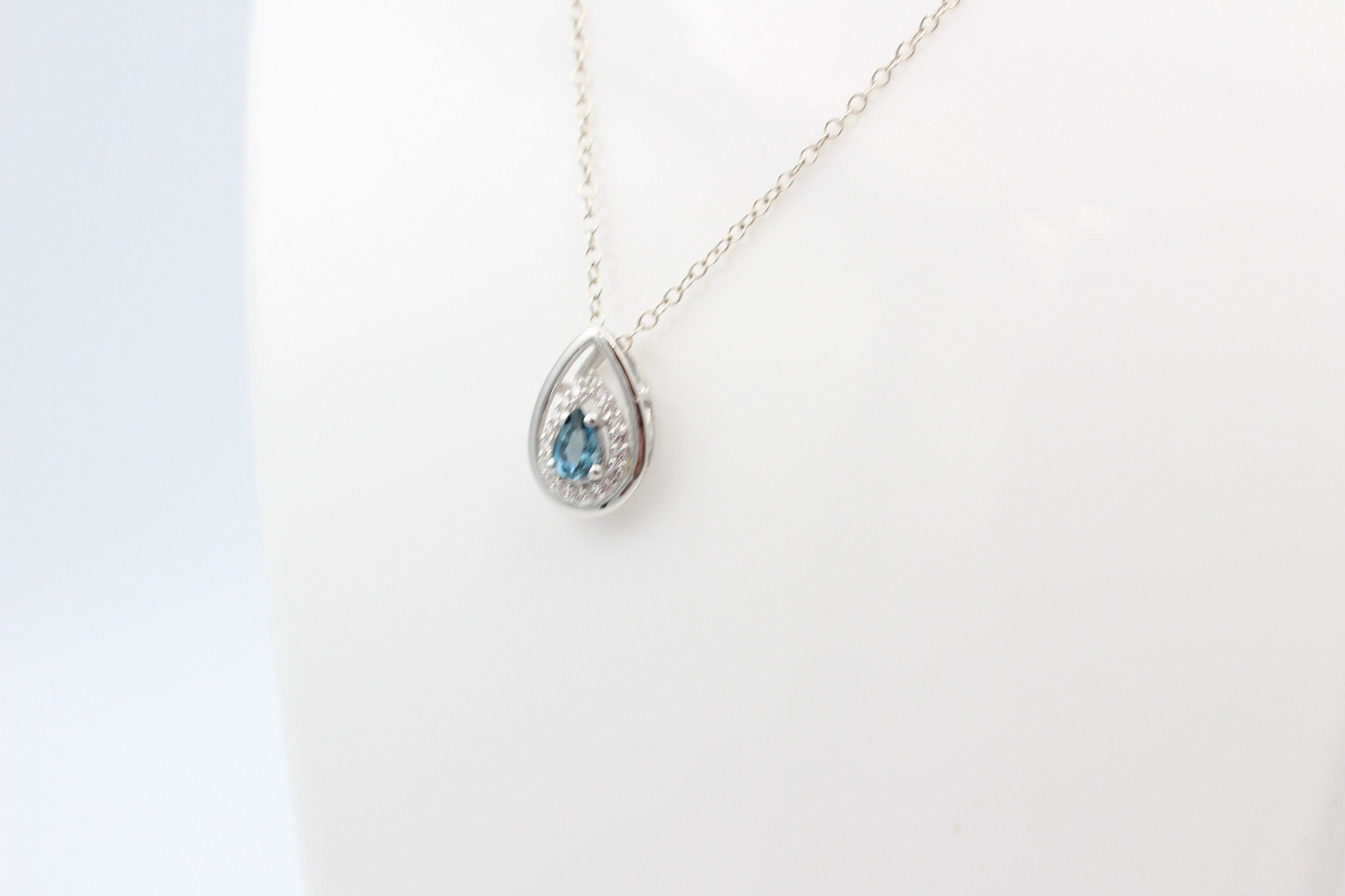 Edler 0,51 Carat London blauer Topas Anhänger 925 Silber  london seltener london Topas