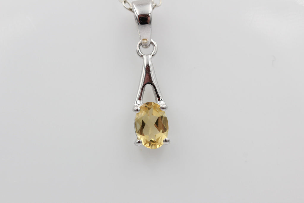0,72  Carat Citrin Anhänger 925 Silber  goldgelber Citrin Edelsetein