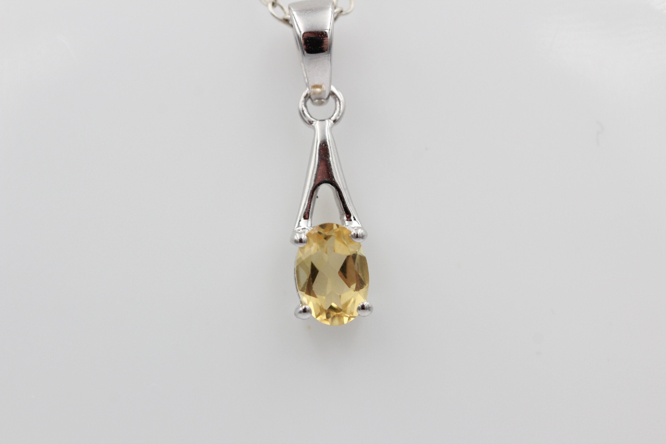 0,72  Carat Citrin Anhänger 925 Silber  goldgelber Citrin Edelsetein