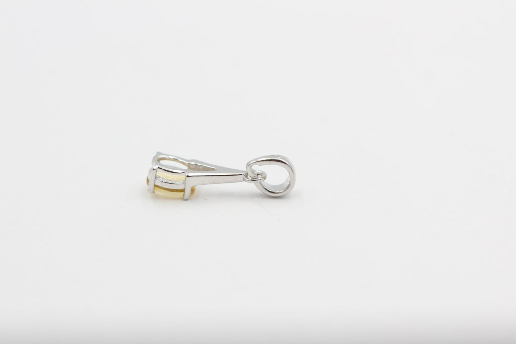 0,72  Carat Citrin Anhänger 925 Silber  goldgelber Citrin Edelsetein