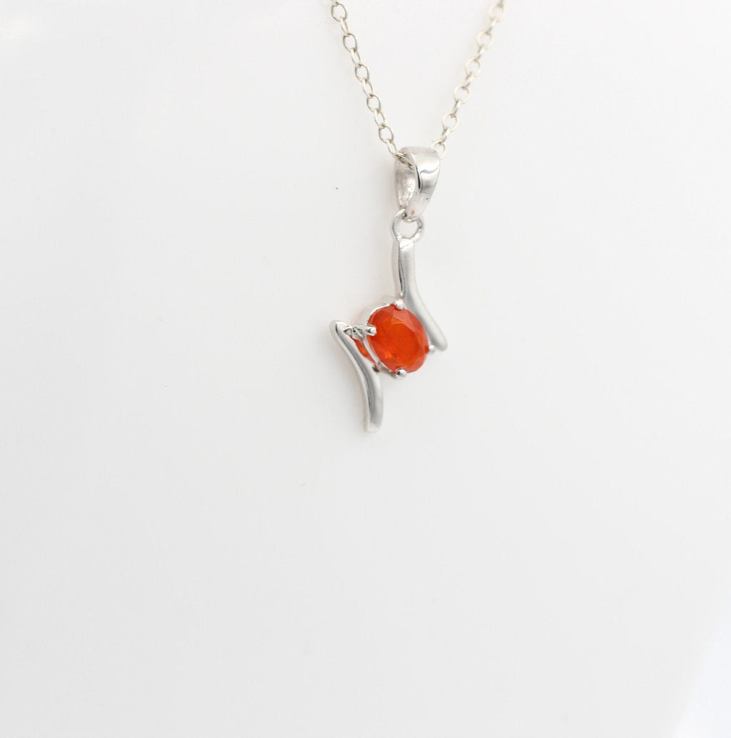 0,72 Carat orange äthiopische Opal Anhänger 925 Silber Welo Opal seltener Opal aus Afrika