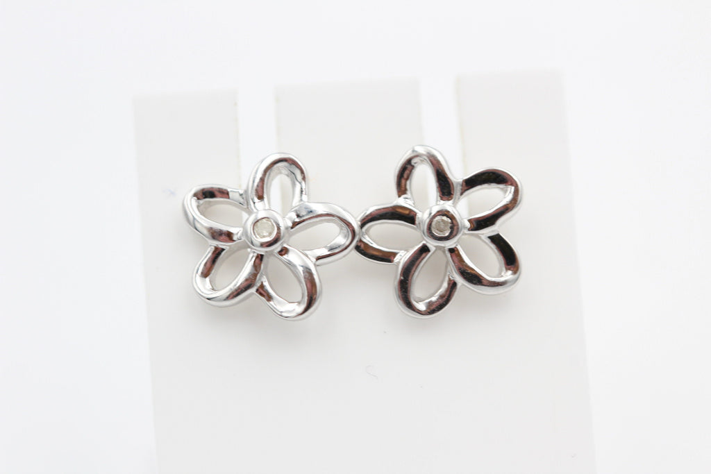 0,02 Carat weißer Diamant Blumen Ohrstecker 925 Silber I2-I3 Top Diamantschmuck