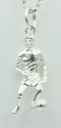 Anhänger Fußballer 925 Silber plastisher Fußballer Top Anhänger in Silber