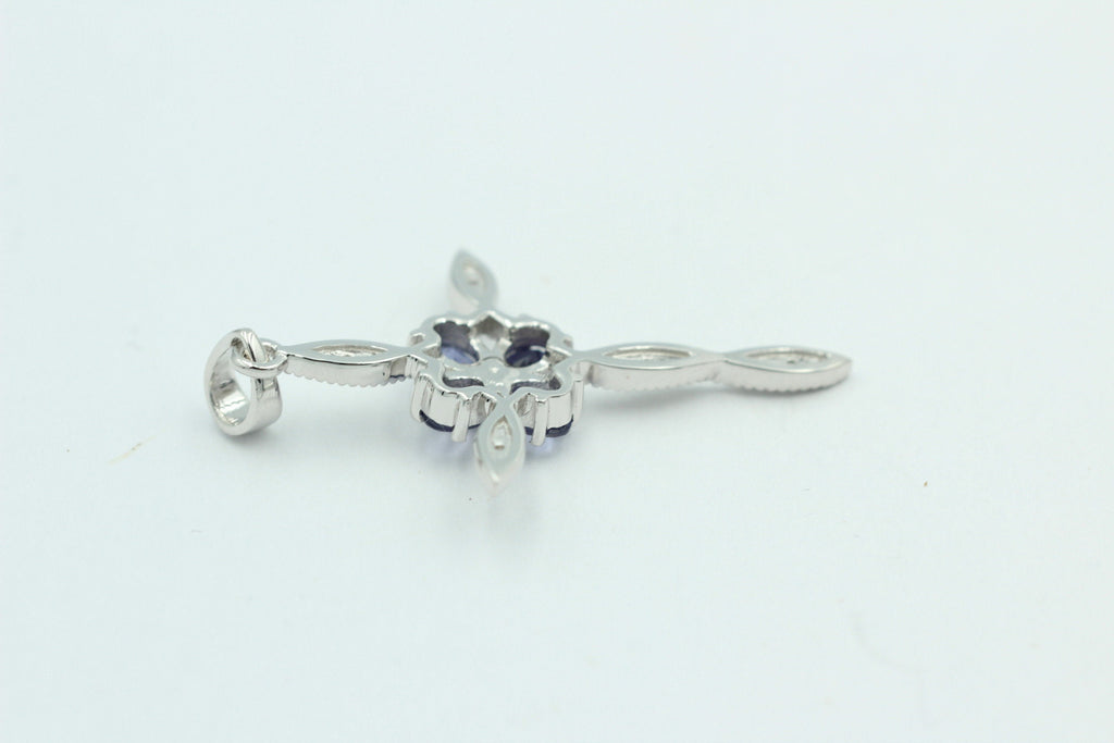 1,6 Carat Iolith Kreuz Anhänger 925 Silber Collier Kette Wassersaphir Luchssaphir
