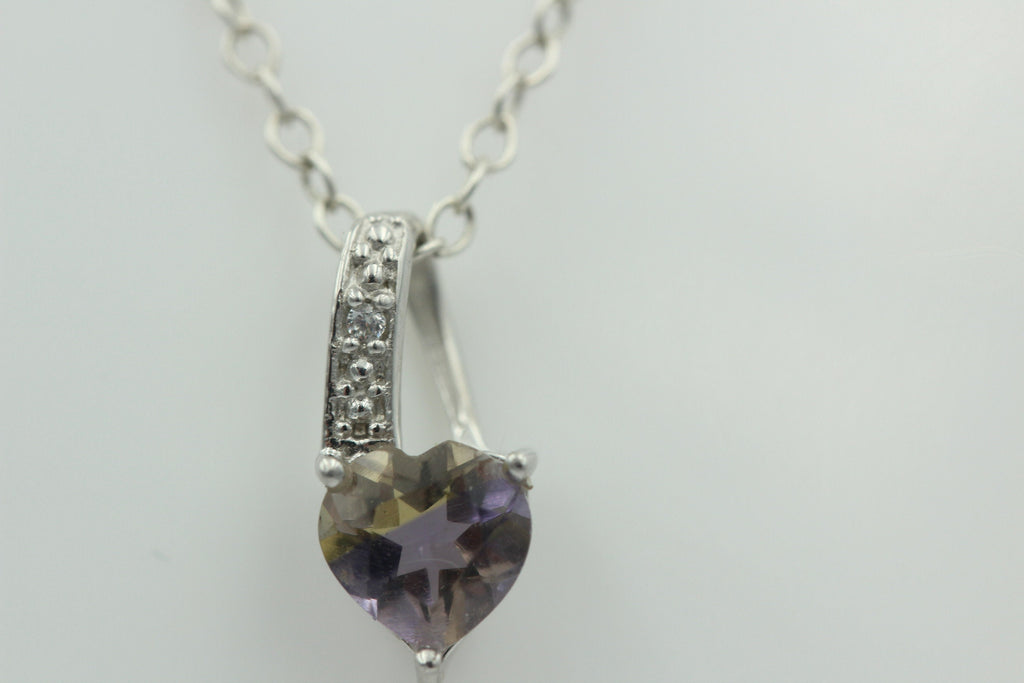 0,65 Carat  synthetischer Ametrin Herz Anhänger 925 Silber Top