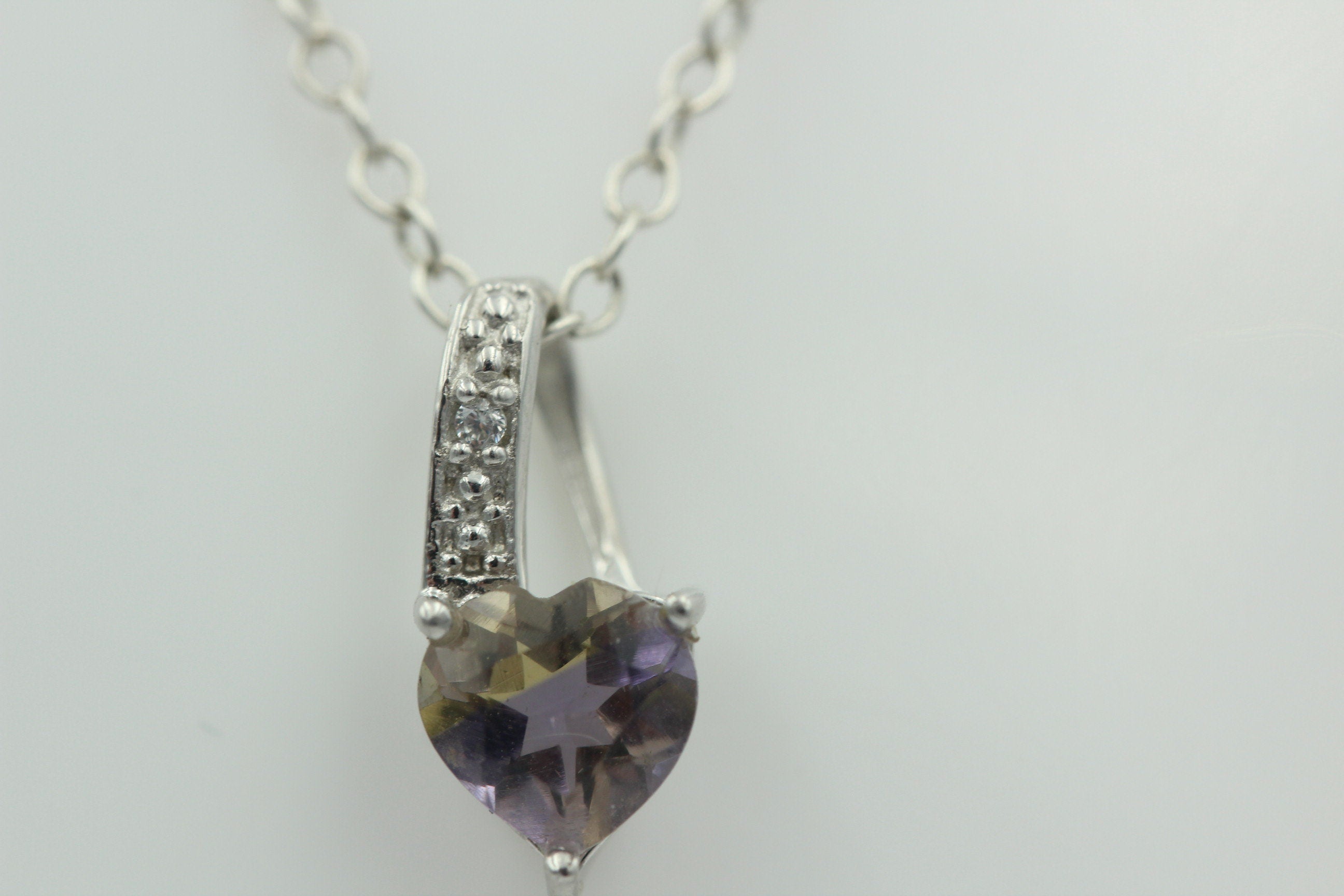 0,65 Carat  synthetischer Ametrin Herz Anhänger 925 Silber Top