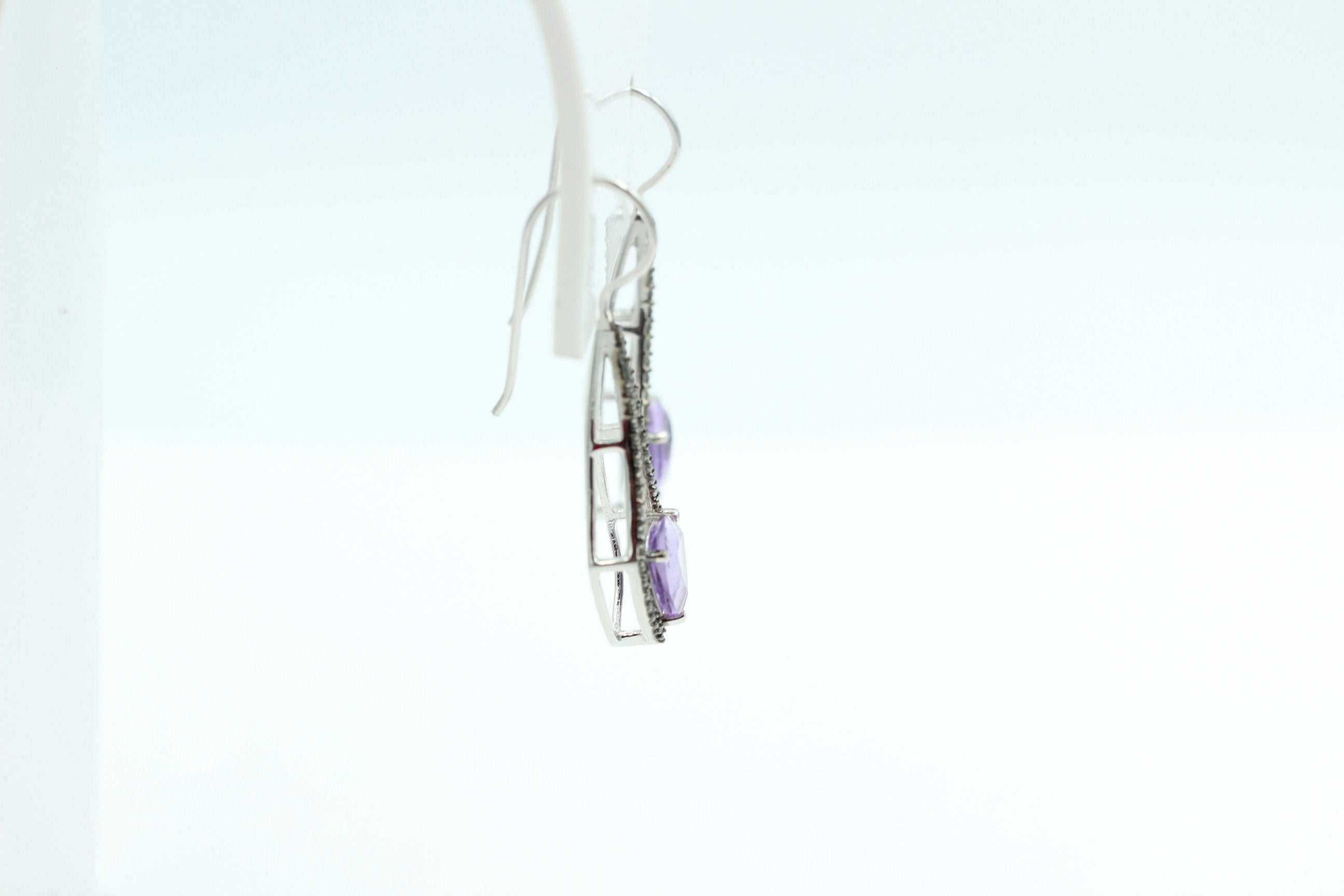 3,0 Carat brasilanischer Amethyst Ohrhaken schwarzem Spinell Ohrhaken 925 Silber