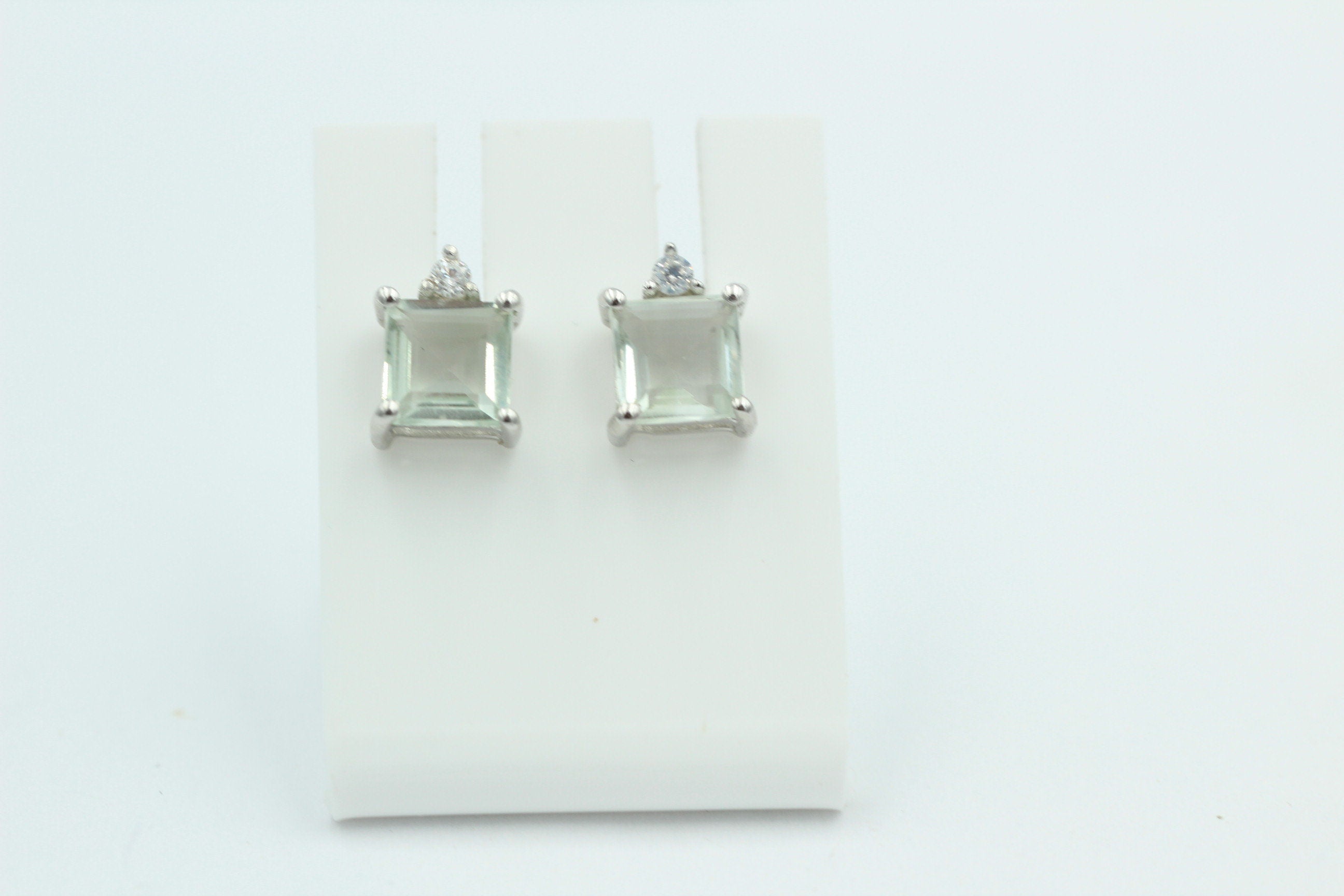 Edle 2,2 Carat Prasiolith Ohrstecker 925 Silber mit Zirkonia Top grüner Amethyst