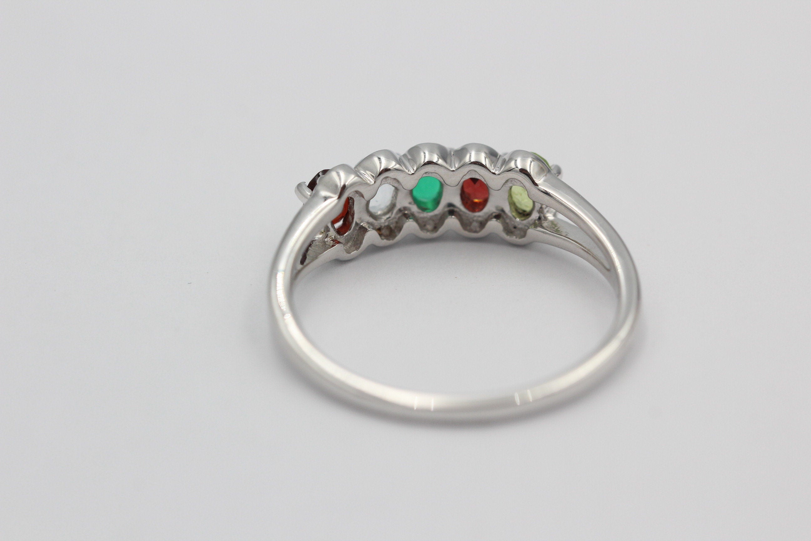 1  Carat Edesltein Ring 925 Silber Onyx Granat Blautopas Peridot 6 / 16,5 / 51,9