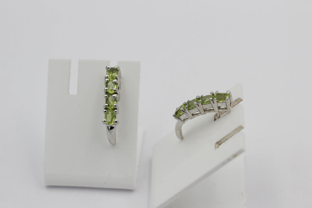 Edle 1,52 Carat Peridot Ohrstecker 925 Silber maigrüner Olivin Ohrschmuck