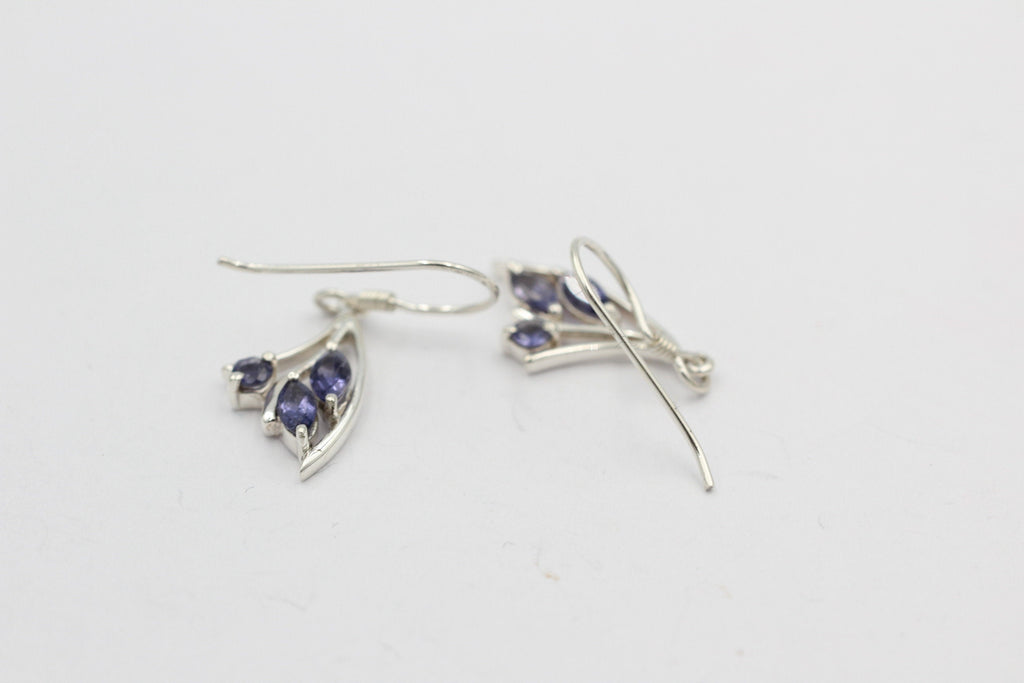 Edle 0,74 Carat Iolith Ohrhänger 925 Silber Wassersaphir Luchssaphir Ohrschmuck