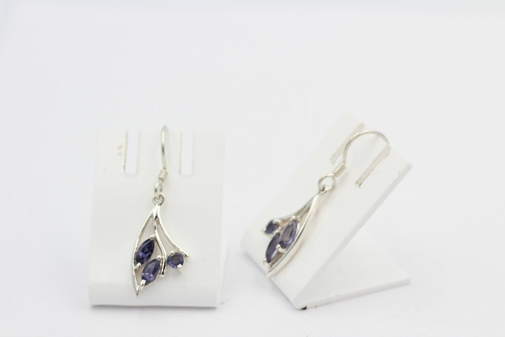 Edle 0,74 Carat Iolith Ohrhänger 925 Silber Wassersaphir Luchssaphir Ohrschmuck