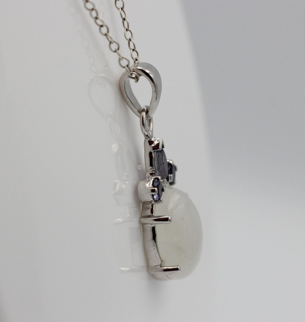 6,25 Carat Mondstein Iolith Anhänger 925 Silber Collier Kette Wassersaphir Top
