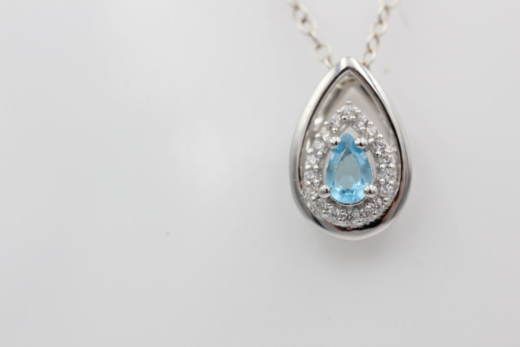 Edler 0,51 Carat schweizblauer Topas Anhänger 925 Silber  Topas