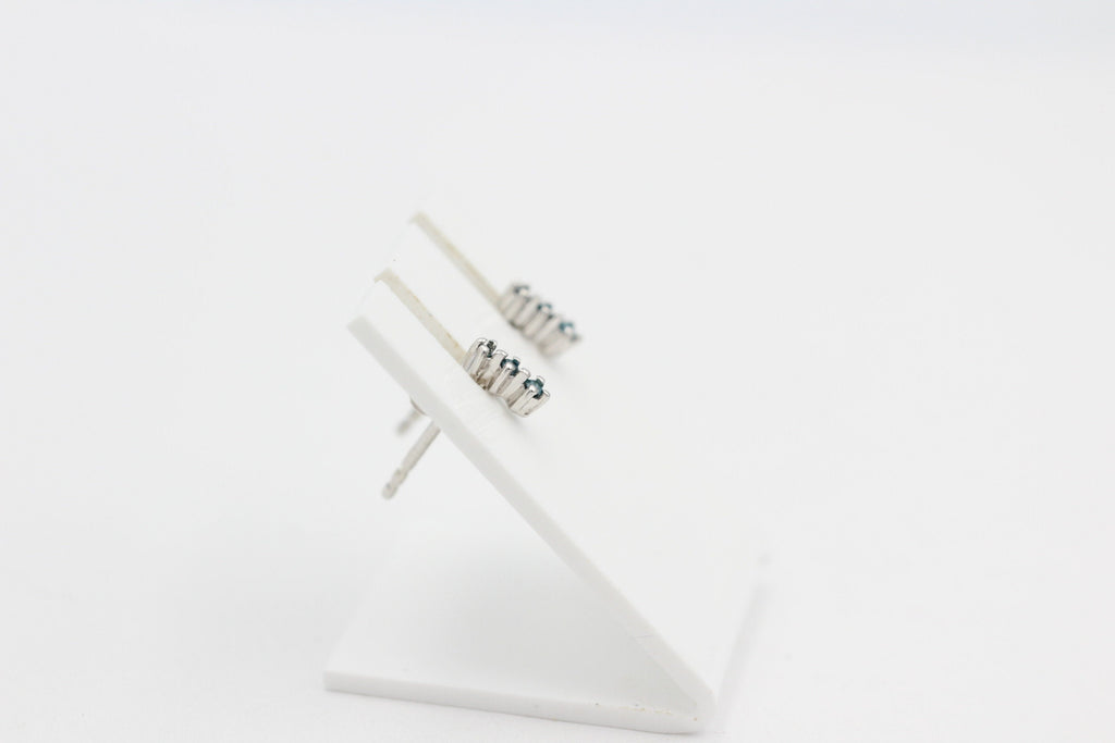 Edle 0,05 Carat blauer Diamant Ohrstecker 925 Silber Diamantohrstecker I2 - I3