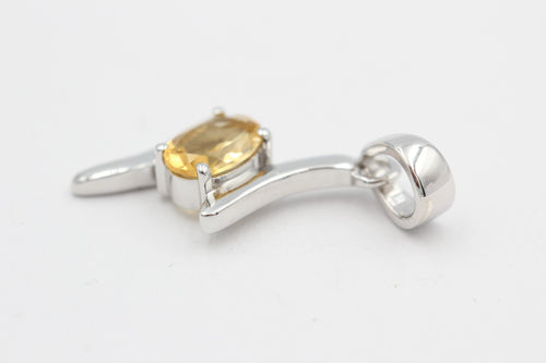 0,72 Carat Citrin Anhänger 925 Silber   hellgelber Edelstein Top