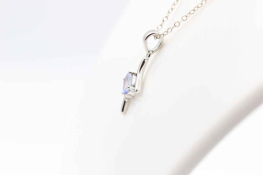 0,72 Carat Tansanit Anhänger 925 Silber Collier Kette Tansanit aus Afrika