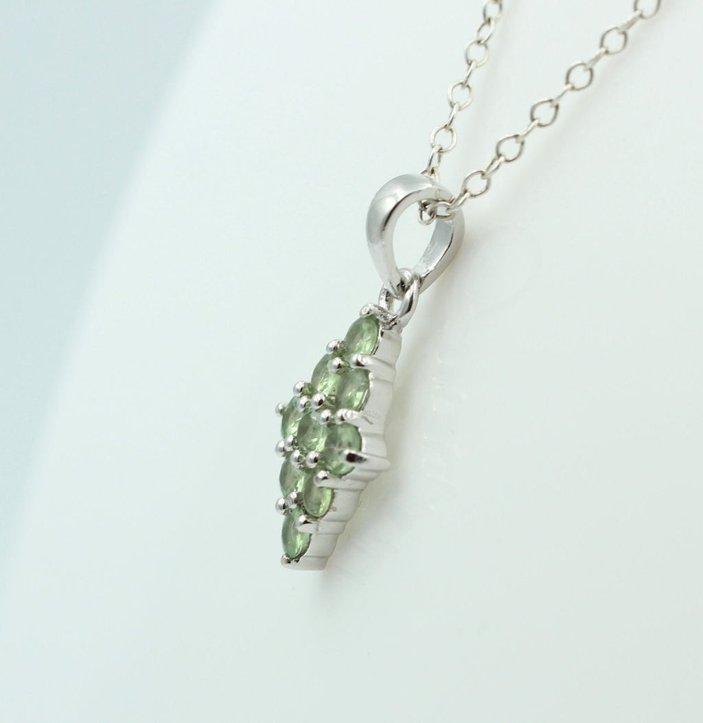 1,68 Carat güner Saphir Anhänger 925 Silber Collier Kette Saphiranhänger Top