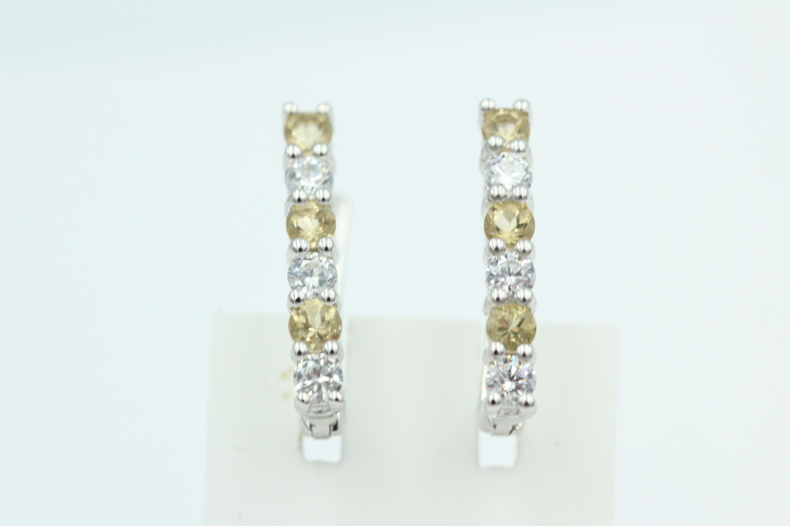 Edle 1,1 Carat Honigquarz Ohrschmuck 925 Silber Honigquarz mit Zirkonia
