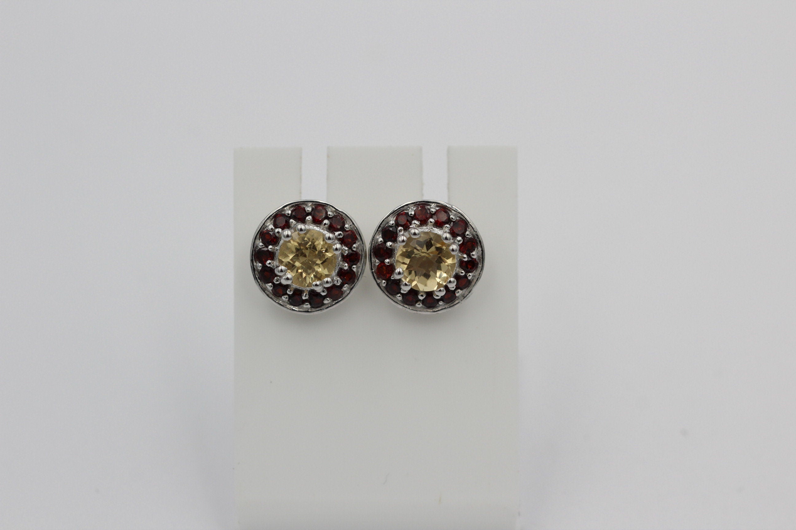 Edle 1,42 Carat Citrin Granat Ohrstecker 925 Silber Edelsteinohrstecker Top