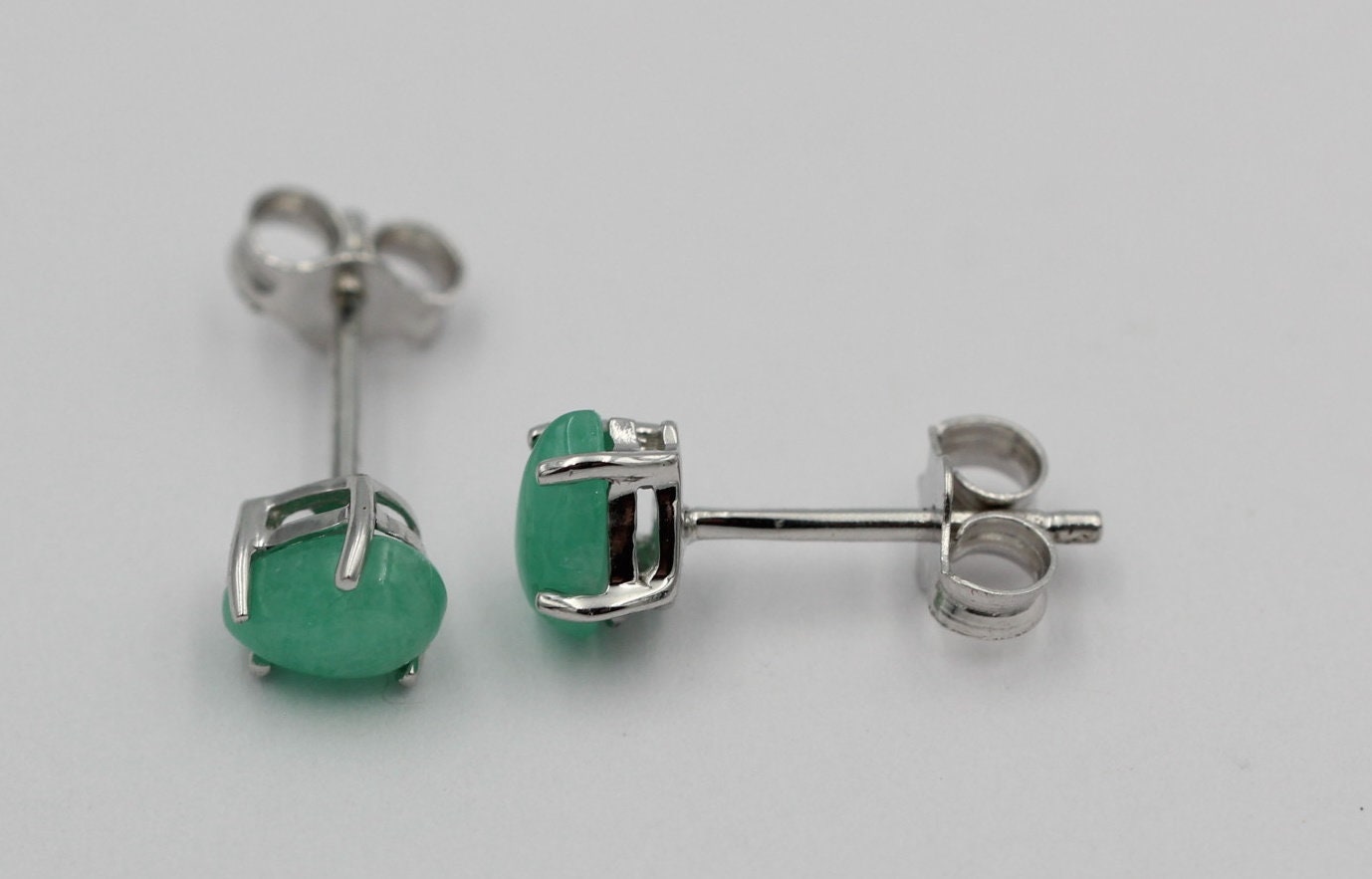 Edler 0,95 Carat Smaragd Ohrstecker 925 Silber Unisex Smaragdohrstecker top