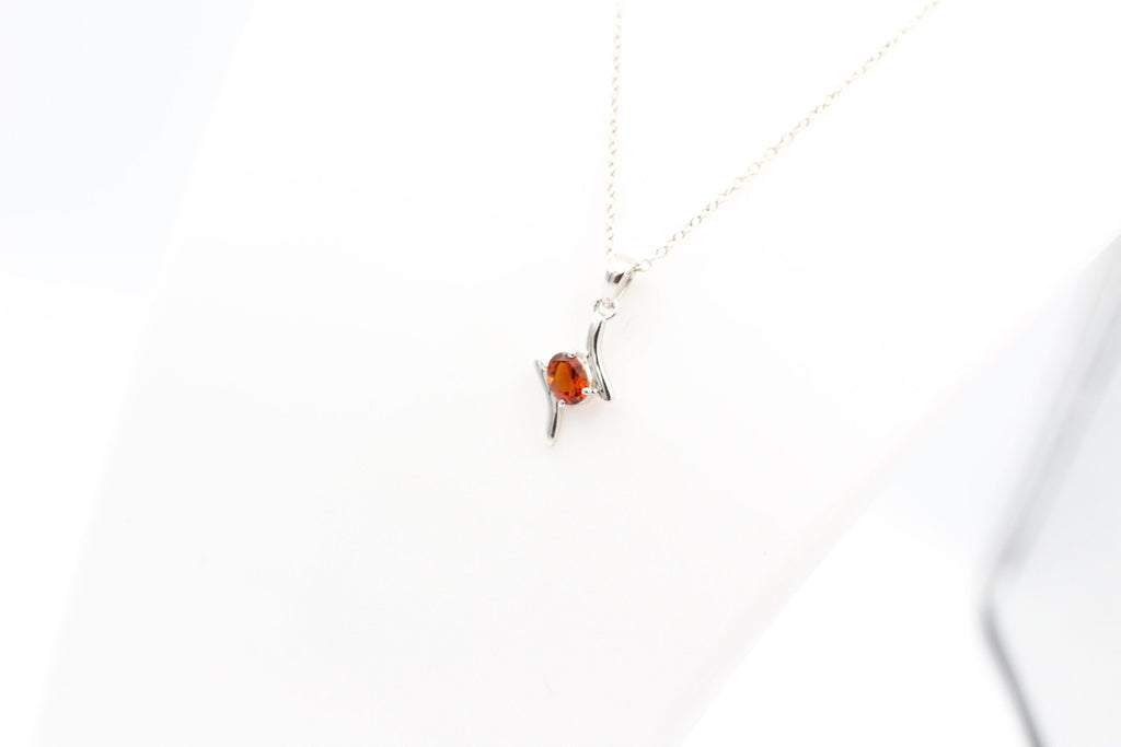 0,72 Carat Madeira Citrin Anhänger 925 Silber  Citrinanhänger seltener Madeira Citrin mit toller Farbe