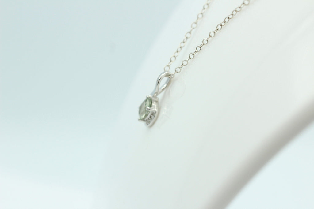 1,12 Carat Prasiolith Anhänger 925 Silber  mit Zirkonia