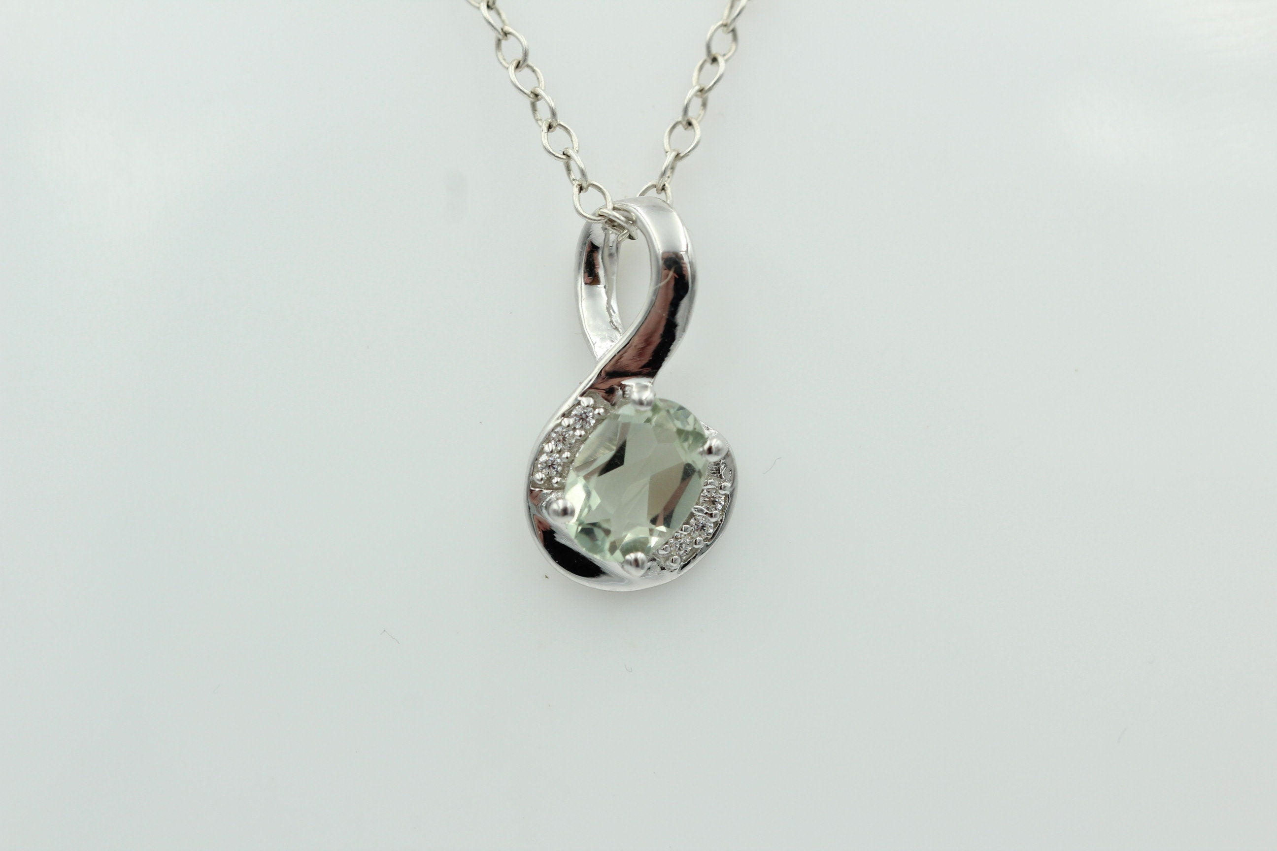 1,12 Carat Prasiolith Anhänger 925 Silber  mit Zirkonia