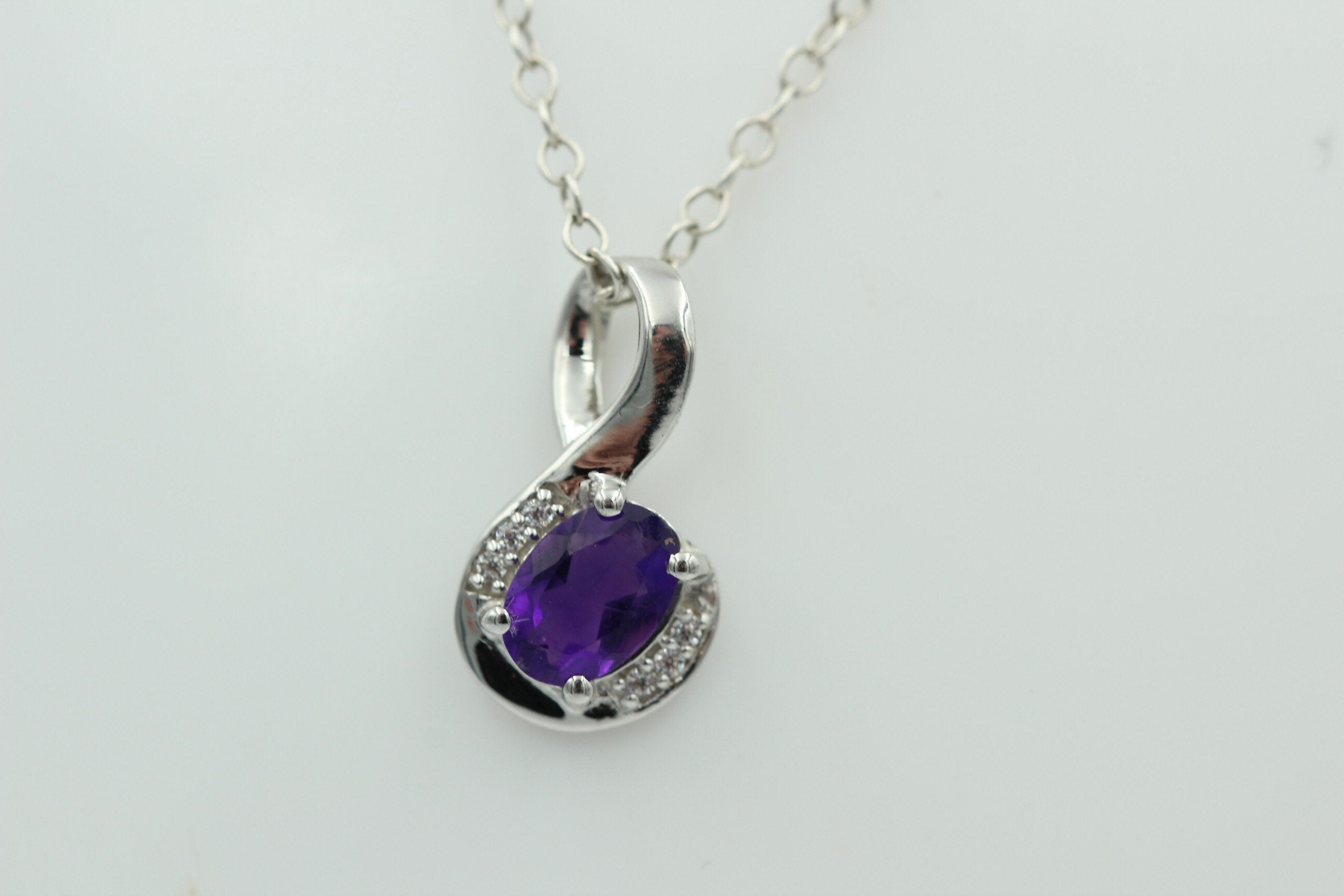 1,1 Carat afrikanischer Amethyst Anhänger 925 Silber mit Zirkonia