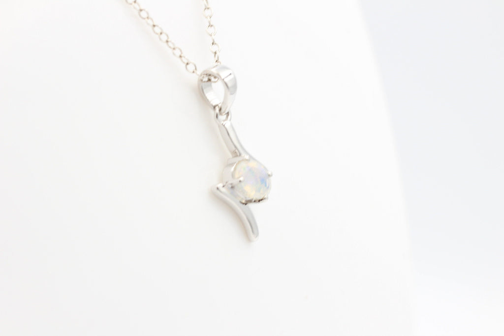 0,72 Carat Äthiopischer Opal Anhänger 925 Silber  Welo Opal Top