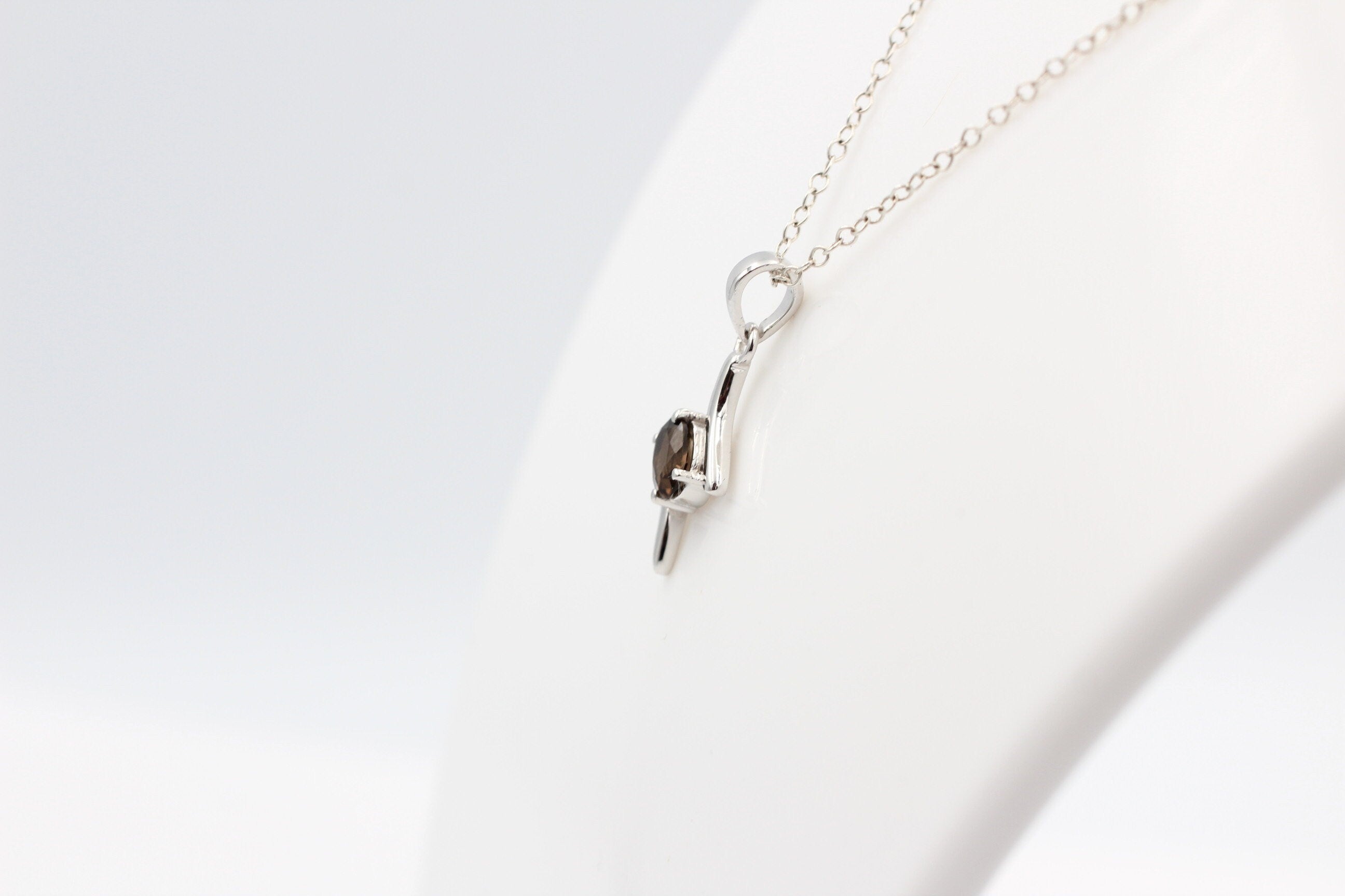 0,72 Carat Rauchquarz Anhänger 925 Silber Rauchquarzanhägnger Top