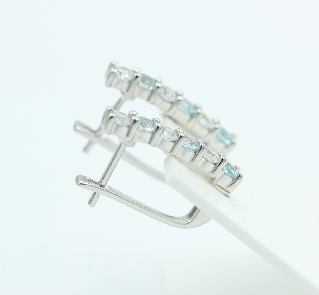 Edle 1,1 Carat Blautopas Ohrschmuck 925 Silber himmelblauer Topas mit Zirkonia