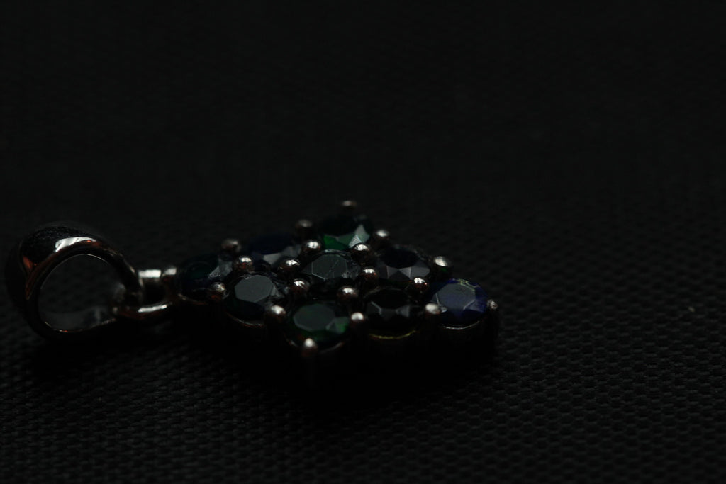 1,75 Carat schwarzer äthiopischer Opal Anhänger 925 Silber Weloopal aus Afrika