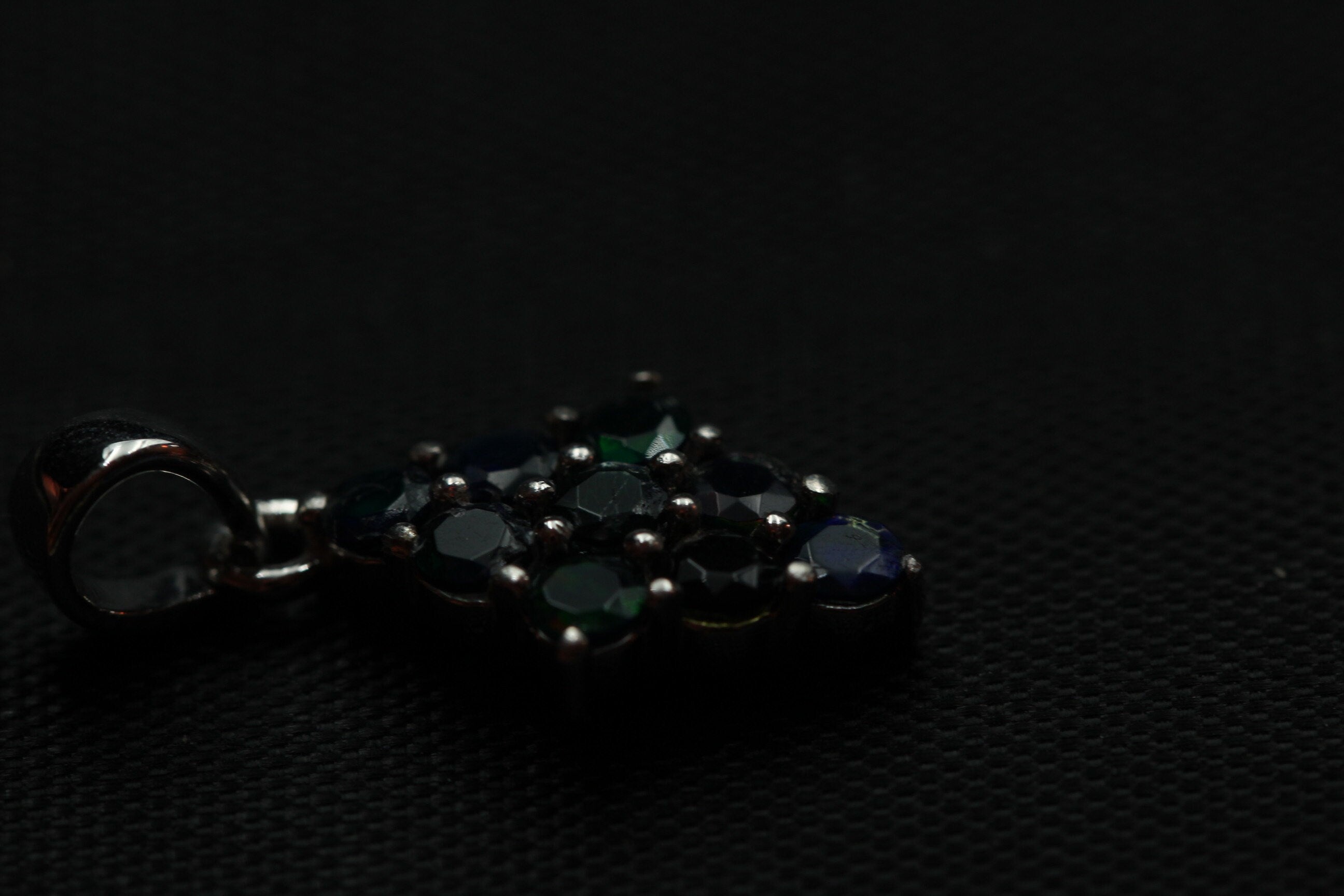 1,75 Carat schwarzer äthiopischer Opal Anhänger 925 Silber Weloopal aus Afrika