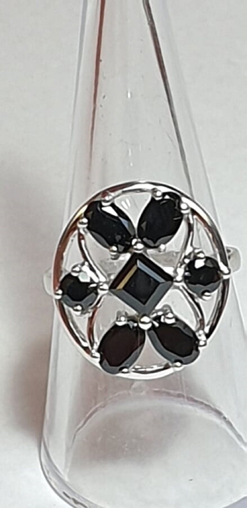 Design pur 3,9 Carat schwarzer Spinell Ring 925 Silber Grasse 58 / 8/ 18,5