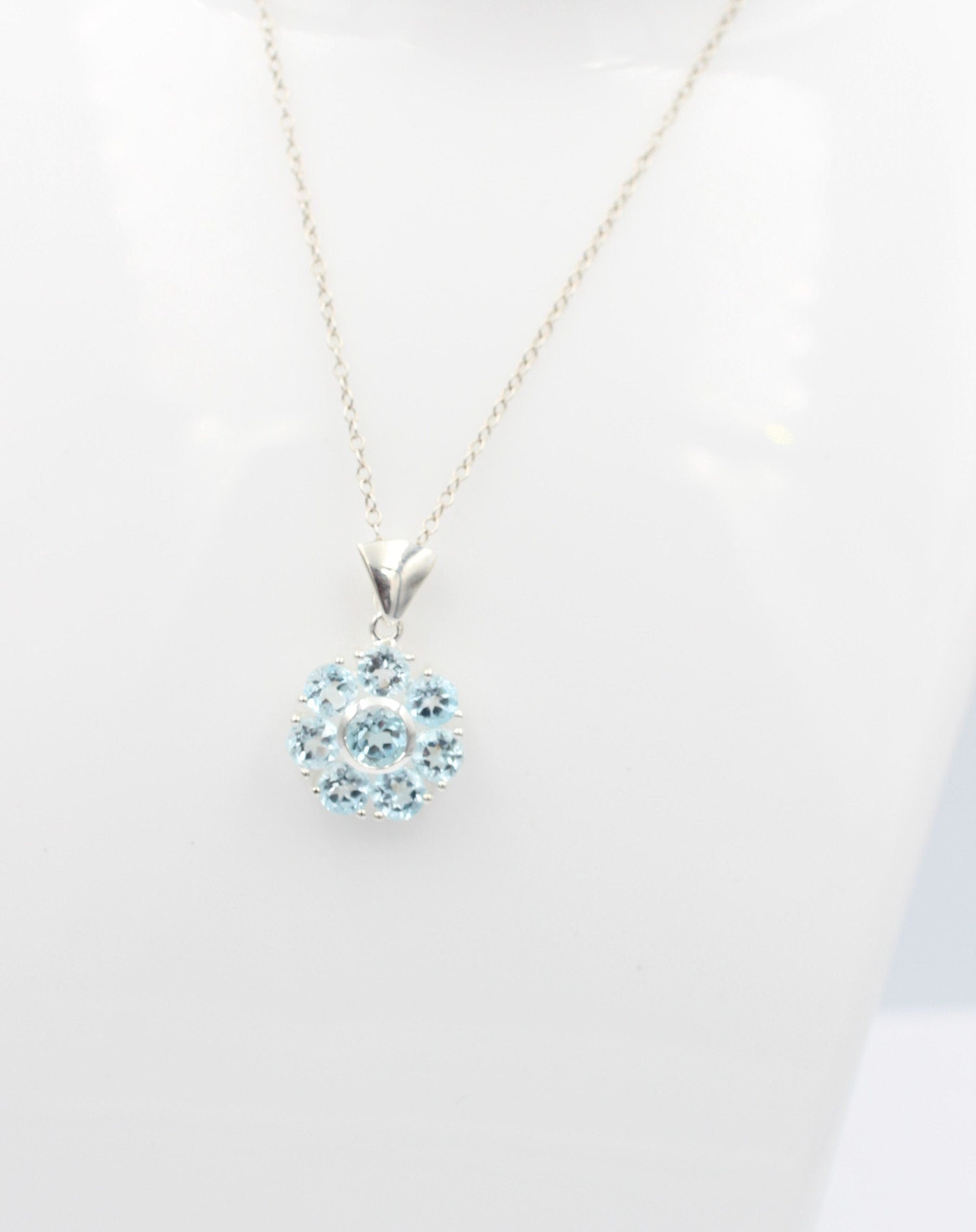 Edler 2,5 Carat Blautopas Anhänger 925 Silber sky blue TopasTop Ede l