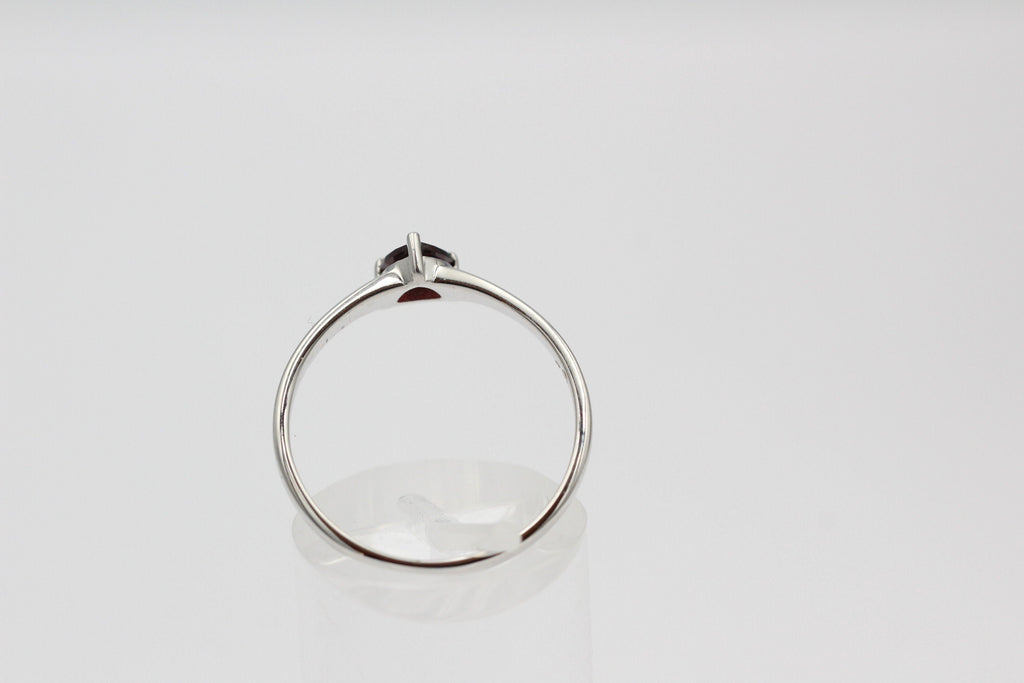 Edler 1,15 Carat Granat Ring 925 Silber Fingerring Grosse 9 / 16 / 60 blutrot