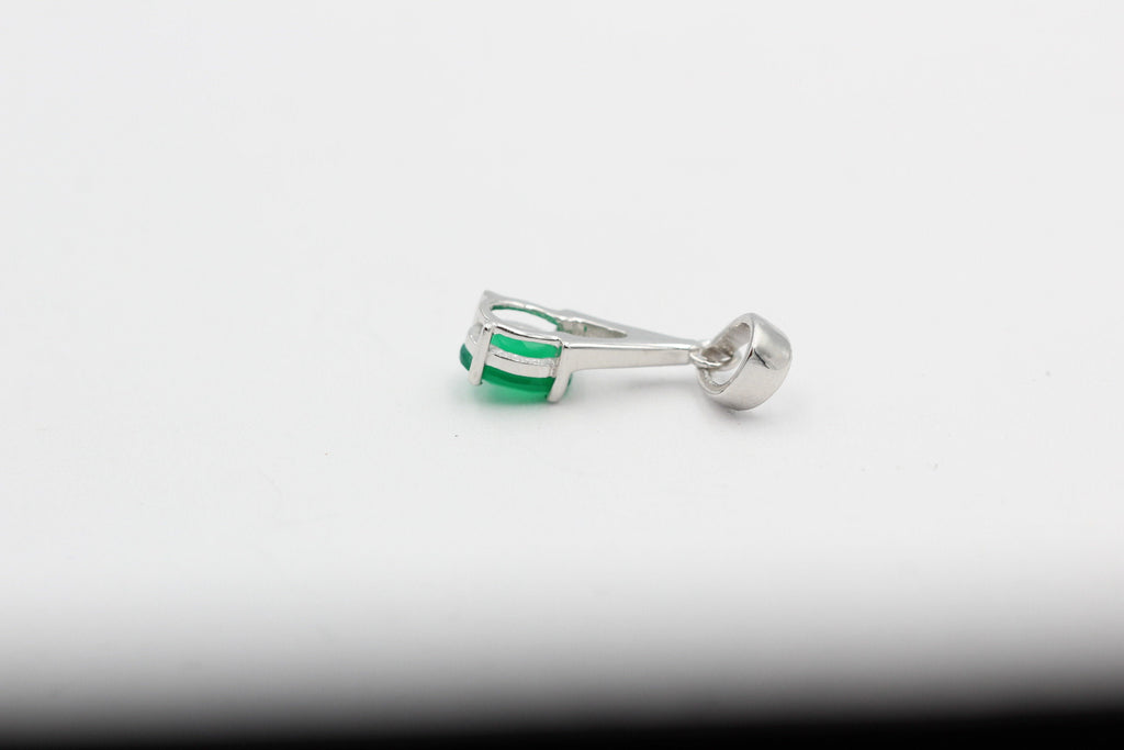 0,72  Carat grüner Onyx Anhänger 925 Silber grüner Edelstein