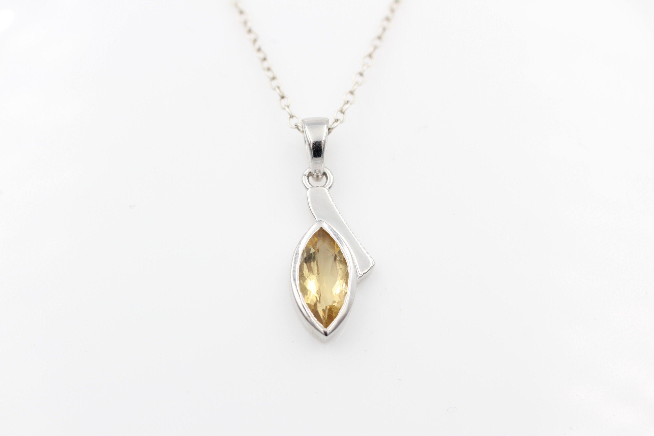 1,8 Carat gelber Citrin Anhänger 925 Silber Collier Kette