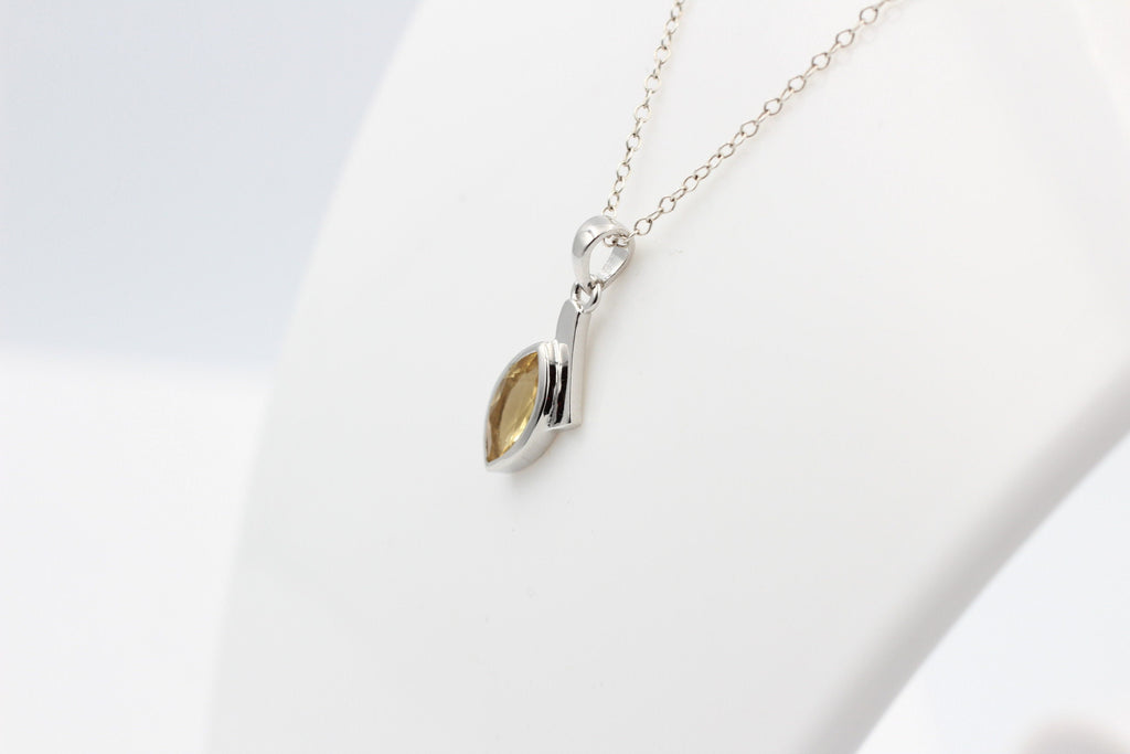 1,8 Carat gelber Citrin Anhänger 925 Silber Collier Kette