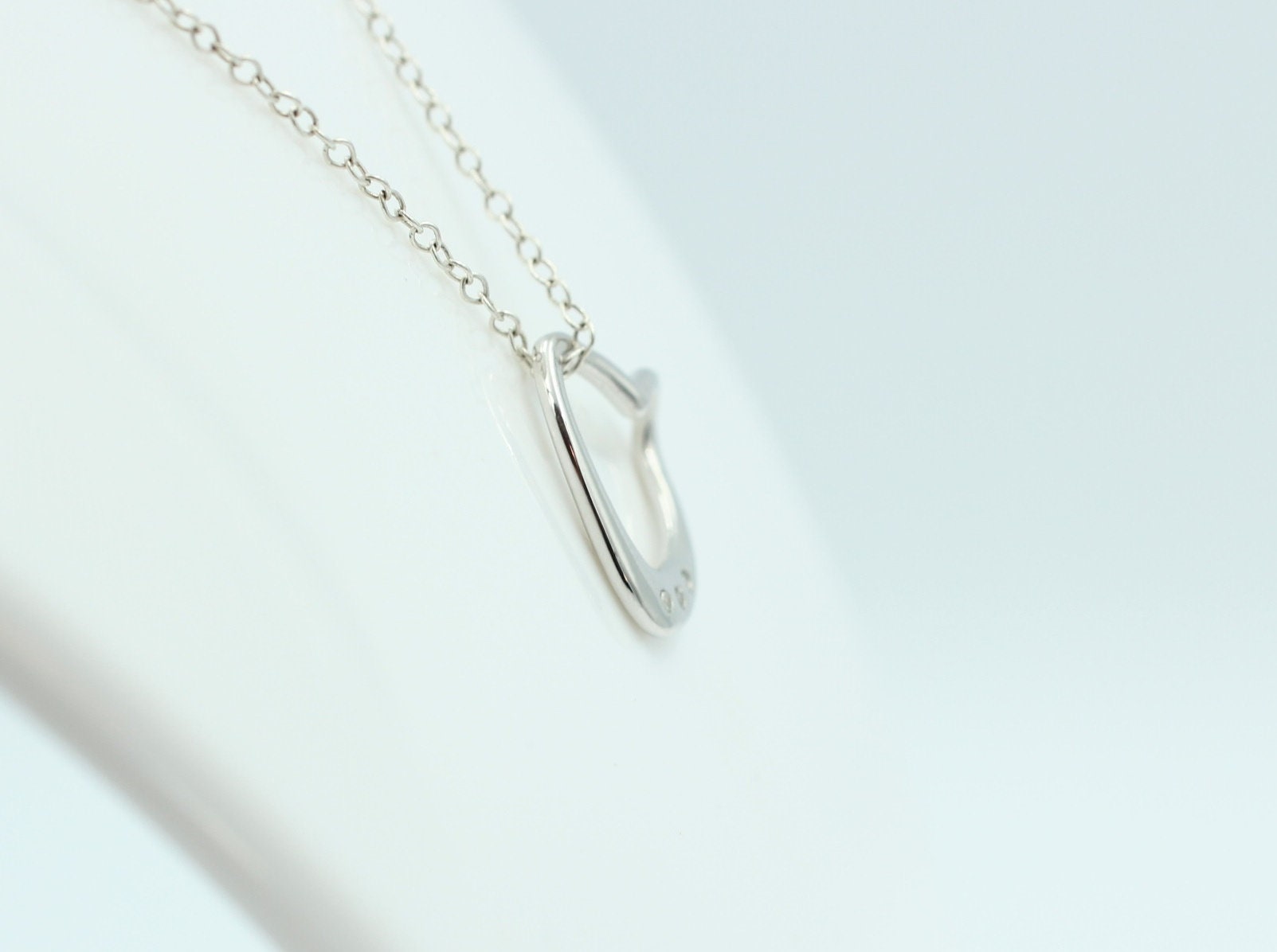 Edler 0,03 Carat weißer Diamant Herzanhänger 925 Silber Herz Collier Kette
