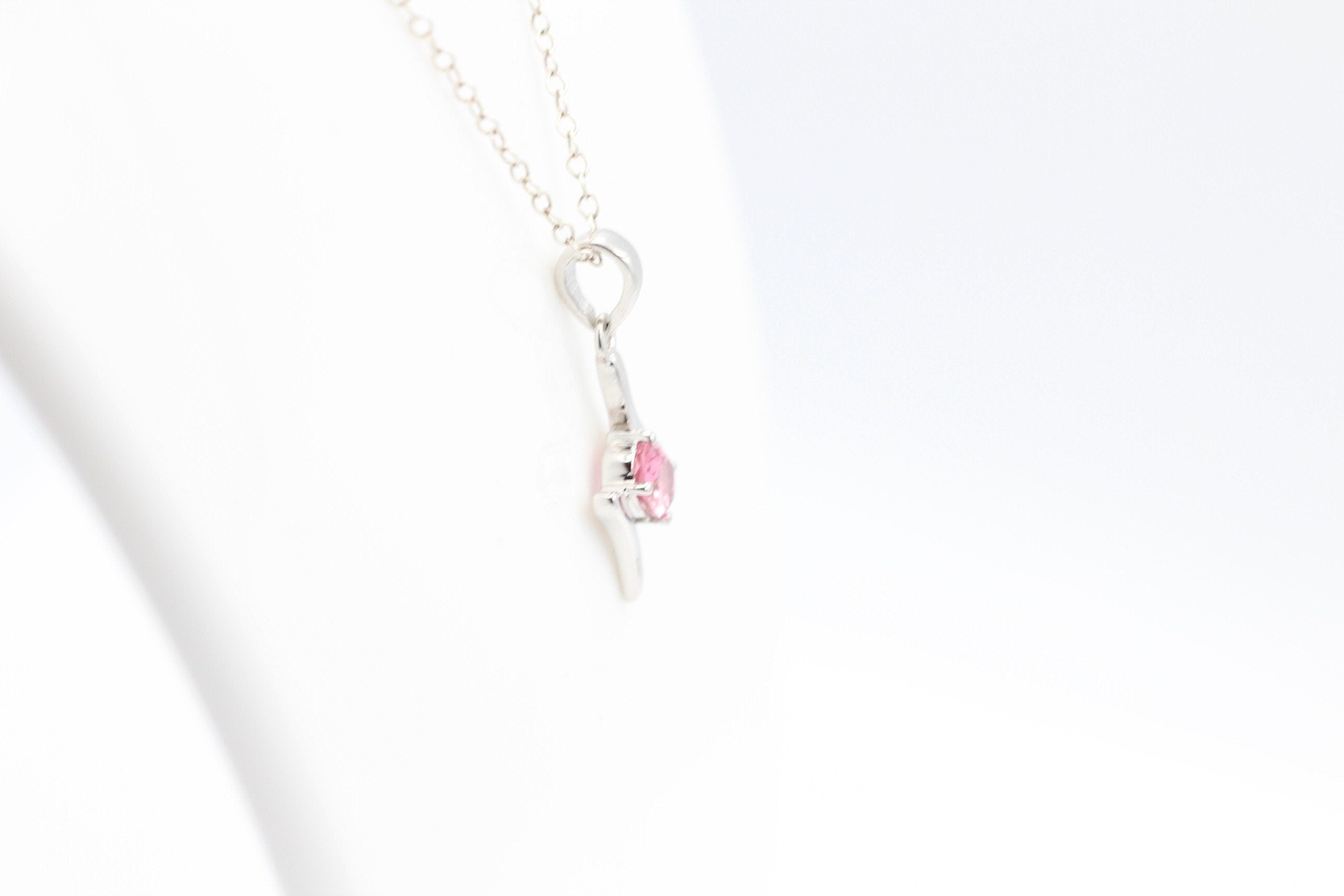 0,72 Carat pinkTopas Anhänger 925 Silber Collier Kette pinkfarbener Edelstein