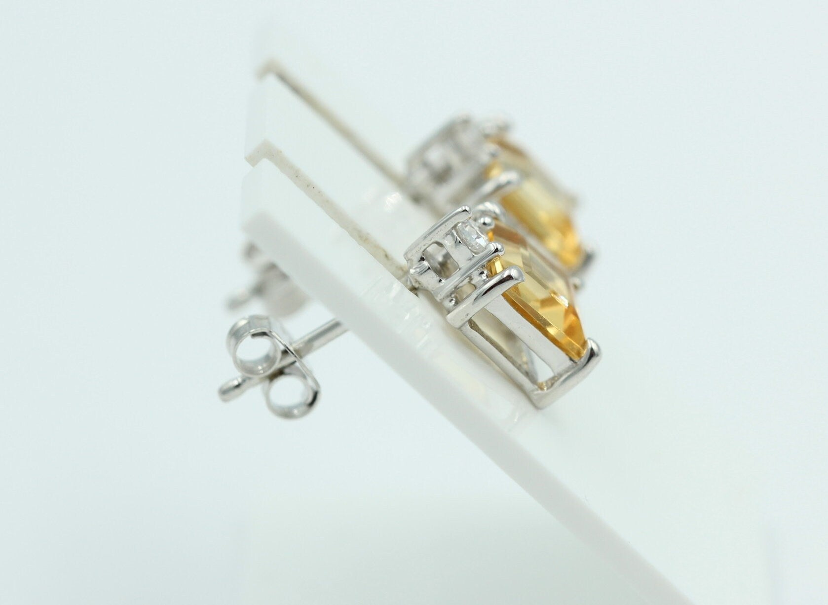 Edle 2,2 Carat Citrin Ohrstecker 925 Silber mit Zirkonia goldgelber Edelsein