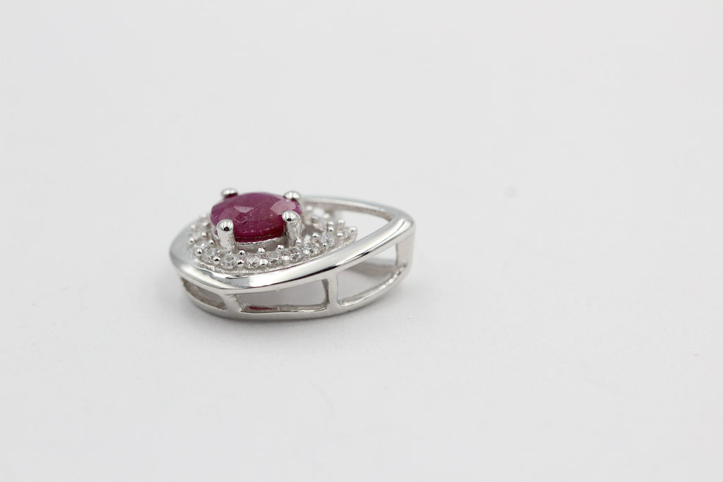 Edler 0,51 Carat Rubin Anhänger 925 Silber Collier Kette Collieranhänger blutrot
