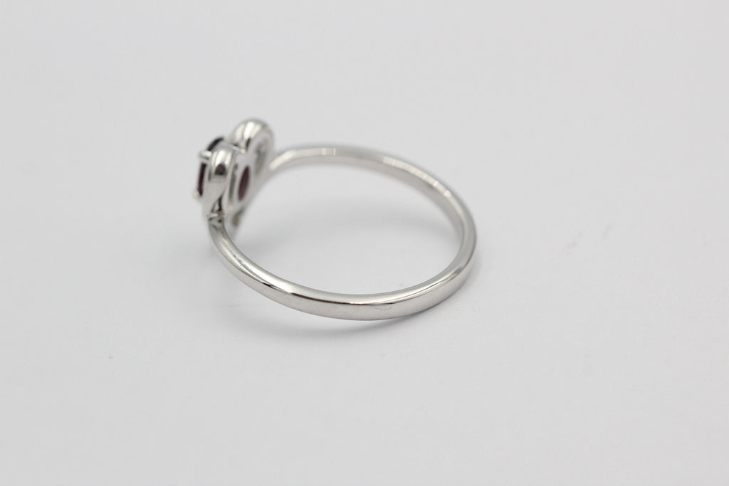 0,53 Carat Rhodolith Herz Ring 925 Silber Fingerring Herzring 8/ 18,5 / 59